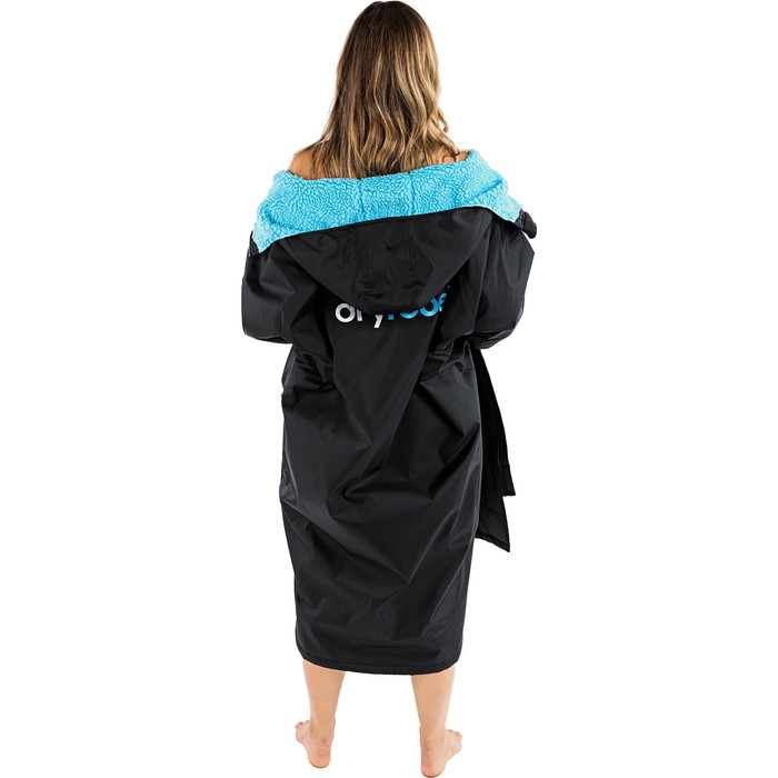 2024 Dryrobe Advance Long Sleeve Change Robe V3 DR104 - Black / Blue